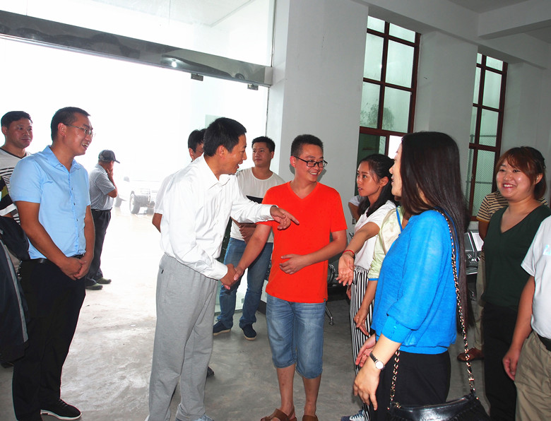 P7060019_副本_副本.jpg P7060019_副本_副本.jpg