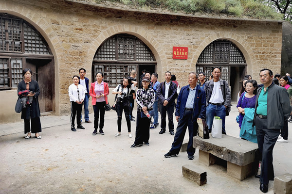 02_副本.jpg 02_副本.jpg