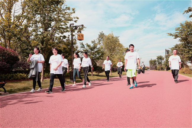 IMG_3185_meitu_2.jpg IMG_3185_meitu_2.jpg