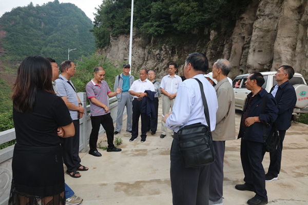 C:\Users\Lenovo\Desktop\IMG_4622_副本.jpg C:\Users\Lenovo\Desktop\IMG_4622_副本.jpg