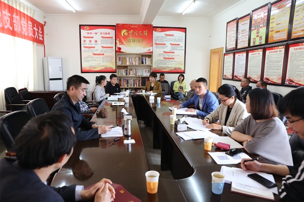 C:\Users\Lenovo\Desktop\党员大会\1\IMG_1301_副本.jpg C:\Users\Lenovo\Desktop\党员大会\1\IMG_1301_副本.jpg