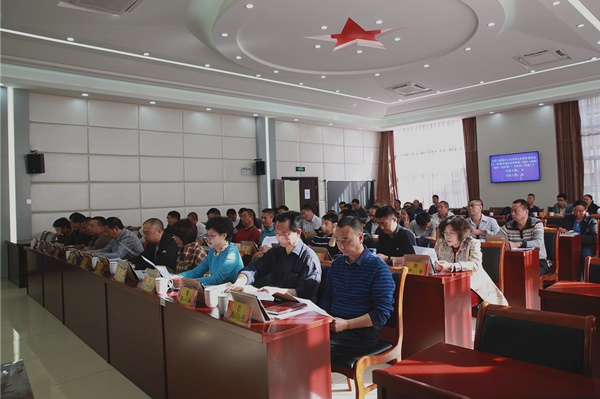 EO5A7847_副本.jpg EO5A7847_副本.jpg