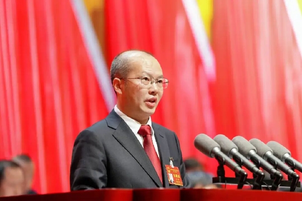 开幕4.jpg 开幕4.jpg