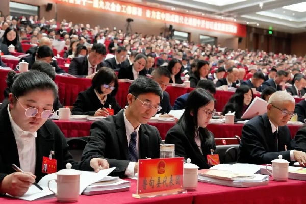 开幕5.jpg 开幕5.jpg