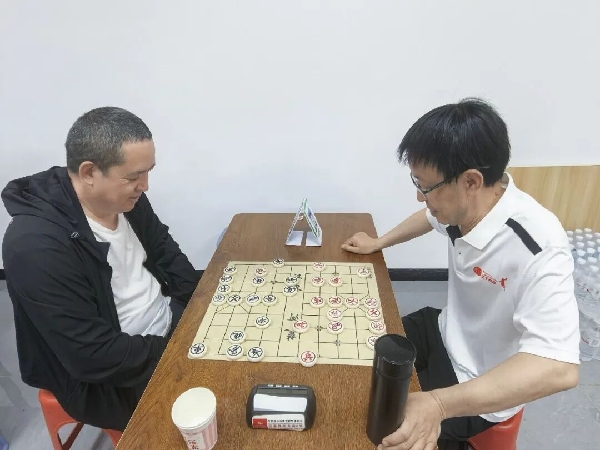 640乒乓球2.jpg 640乒乓球2.jpg