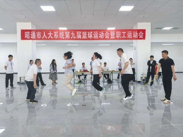 429闭幕8.jpg 429闭幕8.jpg